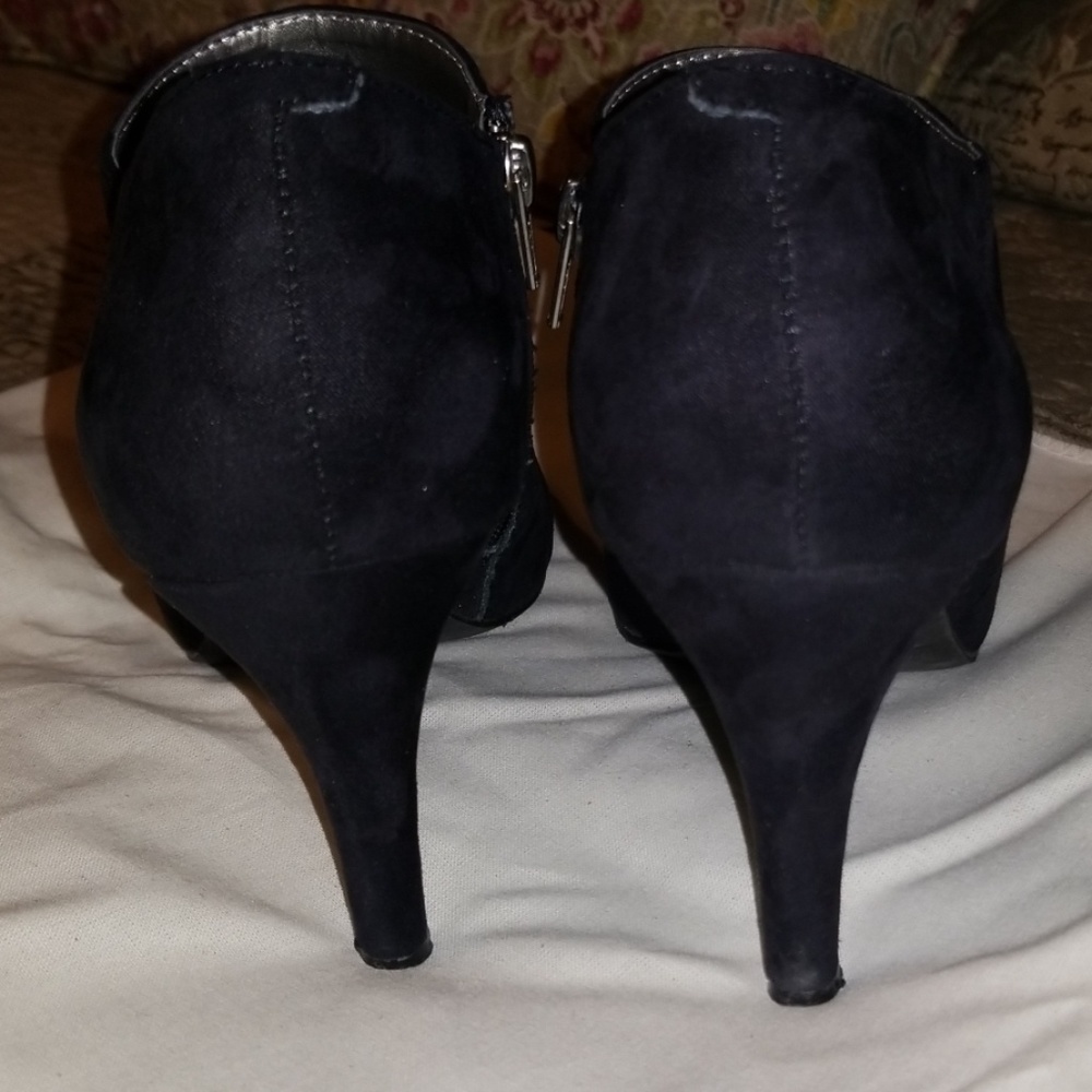 Booties - Picture 5 of 6